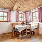 Zur Alten Schmiede Appartement *