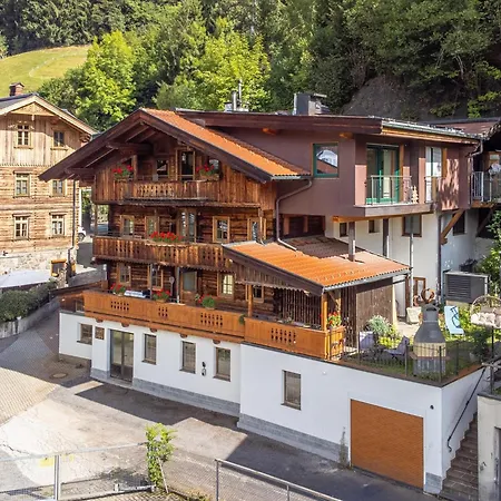 Appartement Zur Alten Schmiede Wildschoenau
