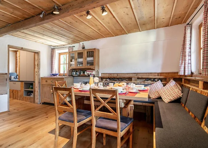 Zur Alten Schmiede Apartment *